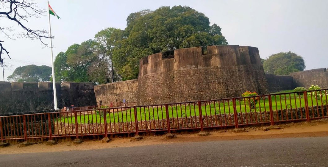 Hanuman Temple Kota, Palakkad, Kerala - Vushii.com